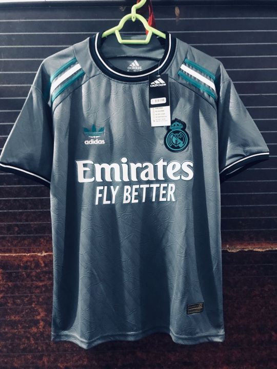 Real Madrid FC Jersey - Player Edition Jersey - Real Madrid FC RMA Football Club - Home/Away Kit - Special Fans Version Jersey Club Jersey 202425 - Thai Fabrics - Short Sleeve - New Football Jersey - UEFA Champions League 2024 Design - Premium