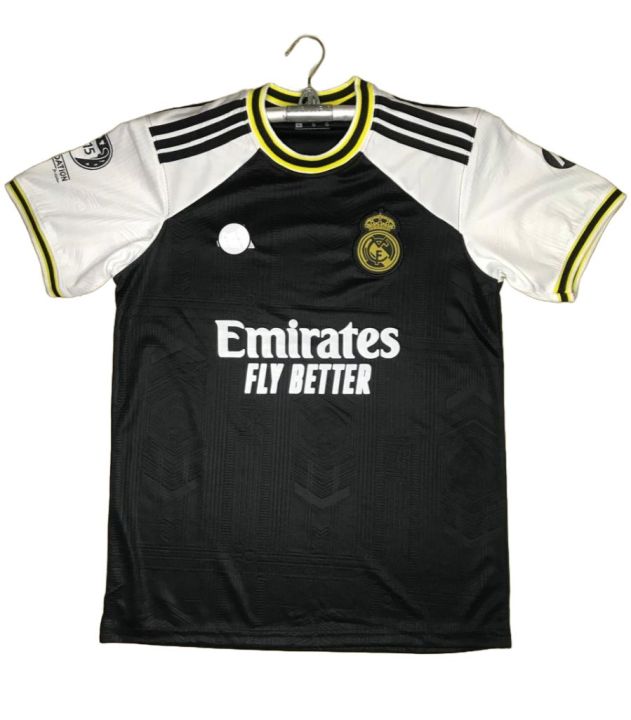 Real%20Madrid%20(With%20Embroidery)%20Premium%20Football%20Jersey%20Black%20-%20Image%202