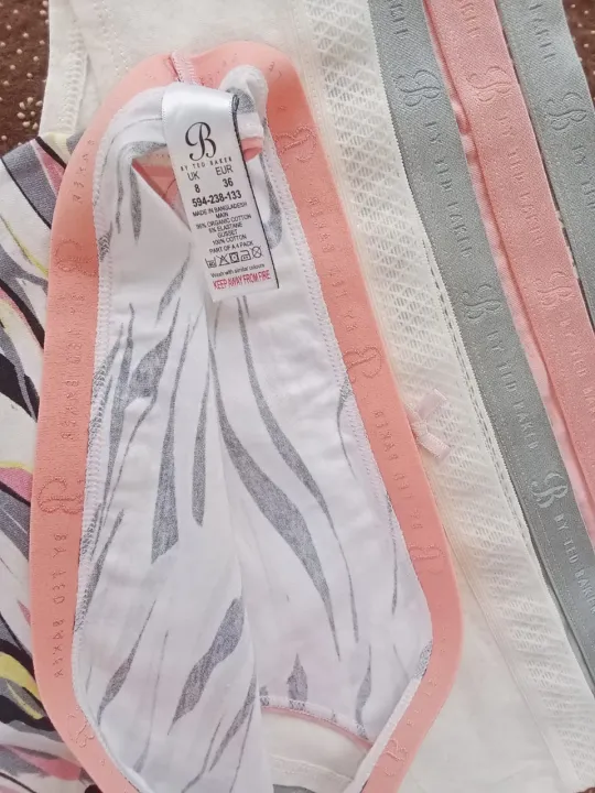 3%20pcs%20imported%20Soft%20Cotton%20Panty%20Multi%20Color%20Cotton%20Panty%20Panty%20For%20Women%20Panty%20For%20girls%20flower%20print%20panty%20-%20Image%206
