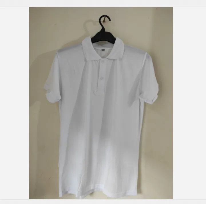 White%20Polo%20Shirt%20-%20Polo%20Collar%20Neck%20Sports%20-%20Causal%20Cotton%20T-Shirt%20for%20Men%20and%20Boys%20-%20Image%205
