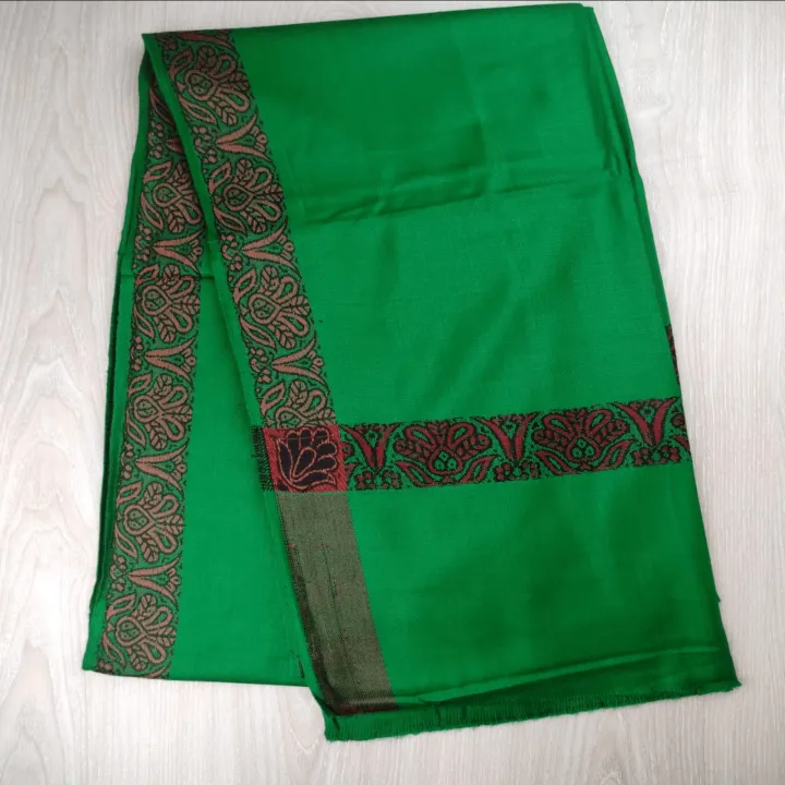 Beautiful%20Design%20Indian%20Kashmiri%20Shawls%20for%20Men%20(Original)%20-%20Dreamy%20DeaLs%20-%20Image%205