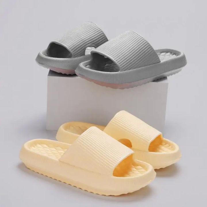 Women%20Thick%20Platform%20Cloud%20Slippers%20Eva%20Cfortable%20Non-Slip%20Home%20Slides%20Women%20Summer%20Lightweight%20Soft%20Sole%20Sandals%20Flip%20Flops%20-%20Image%205