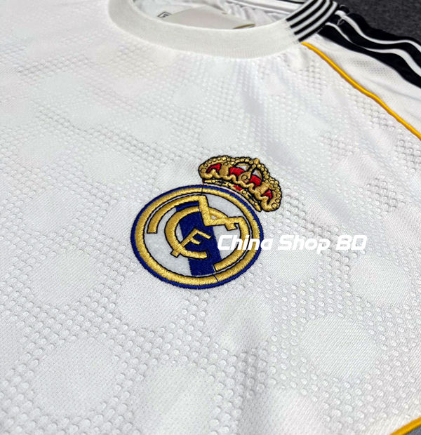 Real%20Madrid%2025-26%20Home%20Jersey%20Half%20Sleeve%20High%20Quality%20-%20Image%203