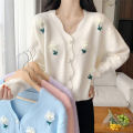 Korean Style Autumn and Winter New Sweet Gentle Style Three-Dimensional Flower Beaded Knitted Cardigan Women's Soft Glutinous Age-Reducing Sweater Coat. 