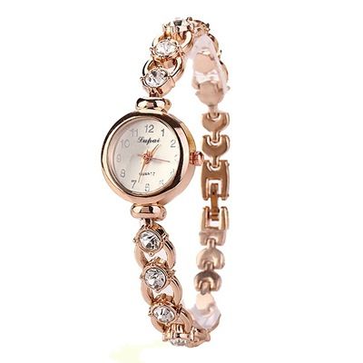 Fashionable%20Waterproof%20Women's%20Metal%20Strap%20Watch%20Exquisite%205pcs%20Diamond%20Inlaid%20Ladies%20Quartz%20Watch%20Set%20Girl's%20Minimalist%20Watches%20-%20Image%202