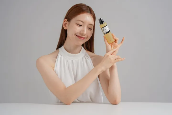 Pax%20Moly%20Dr.jk%20Snail%20Mucin%2097%20Essence-100ml%20-%20Image%203
