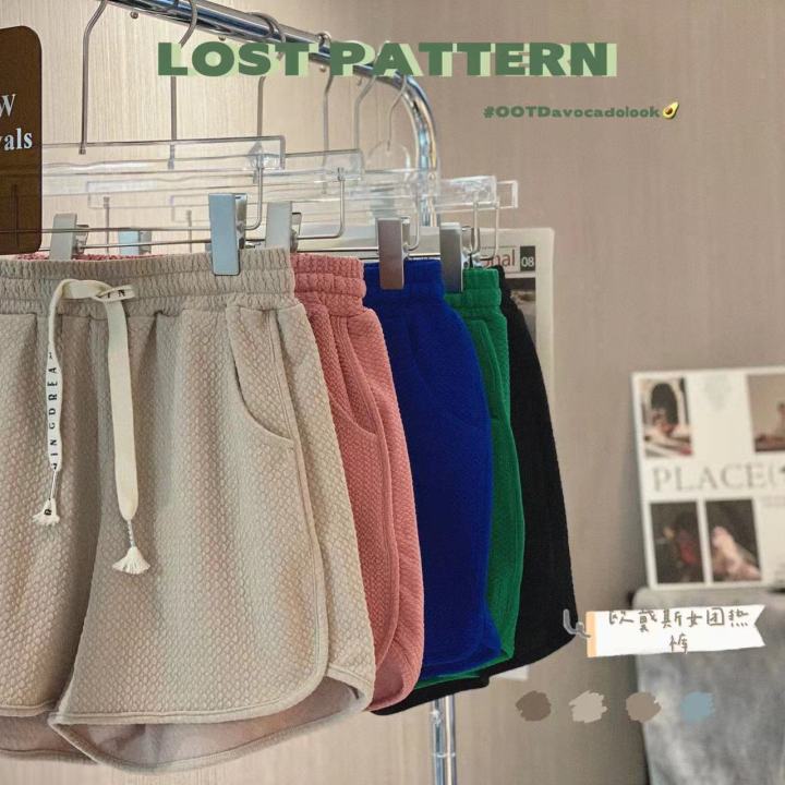 2022Puff%20Women's%20Team%20Shorts%20Summer%20New%20Fashion%20Hot%20Pants%20Puff%20Fabric%20Slimming%20Elastic%20Waist%20Casual%20Outdoor%20-%20Image%202