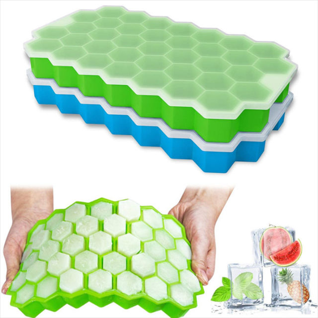 Silicone%20Ice%20Cube%20Trays%20with%20Lids%20%E2%80%93%20Fruit-Infused%20Freezer%20Molds%20for%20Ice,%20-%20Image%205