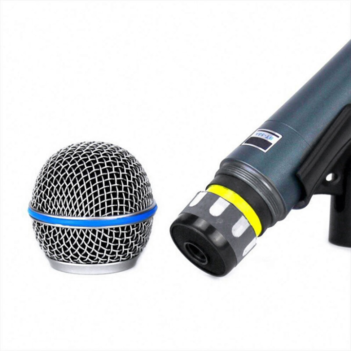 Professional%20Handheld%20Wired%20Microfone%20Mic%20Dynamic%20Microphone%20for%20Karaoke%20Live%20Vocal%20Performance%20Microfone%20-%20Image%207