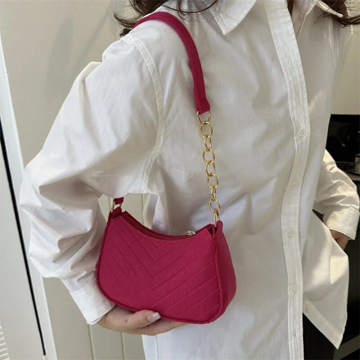 Mini%20Shoulder%20Bags%20for%20Women%20Fashion%20Felt%20Women's%20Bag%20Design%20Advanced%20Underarm%20Handbags%20Beautiful%20Purses%20Crescent%20SaddleBag%202024%20-%20Image%203