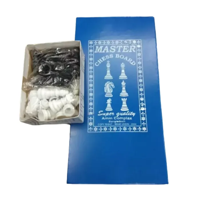 Plastic%20Chess%20Set%20with%20Board%20-%20Image%206