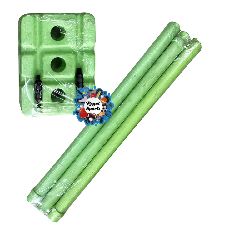 Plastic%20Cricket%20Stumps%20-%201%20Set%20-%20Green%20-%20Image%204