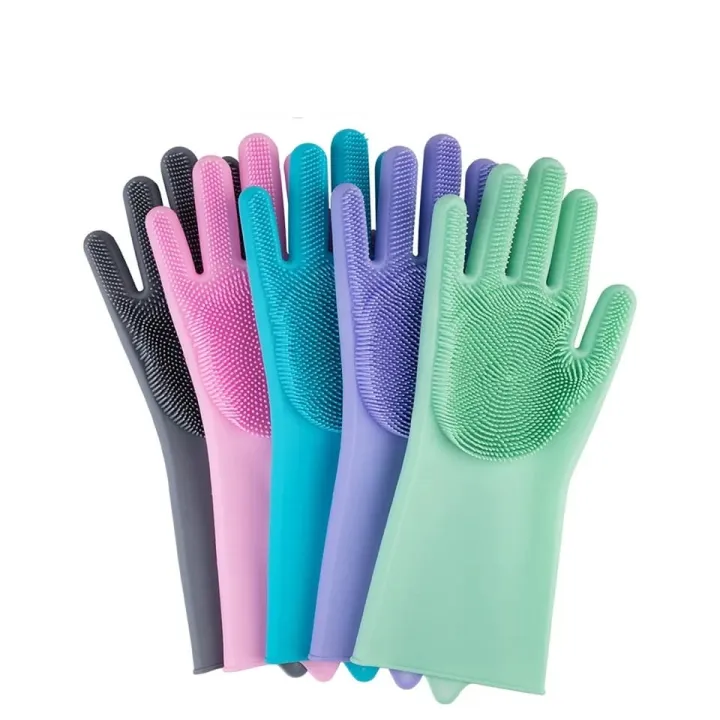 Pet%20Grooming%20Gloves%20for%20Bathing%20and%20Hair%20Removal,%20Dogs%20and%20Cats%20Bath%20Shampoo%20Brush,%20Soft%20and%20Durable%20Silicone%20Scrubber%20Glove%20for%20Pets%20Shower%20Like%20Horse,%20Dog%20and%20Cat%20-%20Image%204