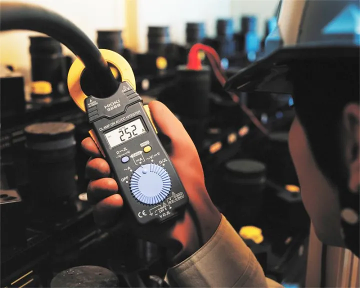 HIOKI%203288%20AC/DC%20Clamp%20On%20Hi-Tester%20Clamp%20Meter%20-%20Kings%20Trading%20-%20Image%203