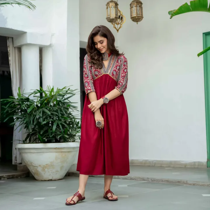 Maroon%20V%20Neck%20Gathered%20Dress%20(%20Full%20Stitch%20Dress%20)%20k49%20-%20Image%205