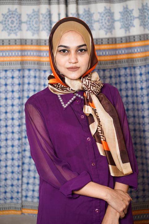 Luxuey%20Brand%20Fendi%20Womens%20scarf/hijab%20-%20Image%207