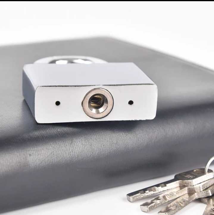 Heavy%20duty%20Iron%20made%20all%20size%20KIKO%20padlock.%20weather-resistant,%20high-security%20and%20durable%20KIKO%20lock.%20-%20Image%204