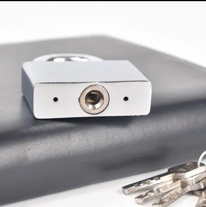 Heavy%20duty%20Iron%20made%20all%20size%20KIKO%20padlock.%20weather-resistant,%20high-security%20and%20durable%20KIKO%20lock.%20-%20Image%204