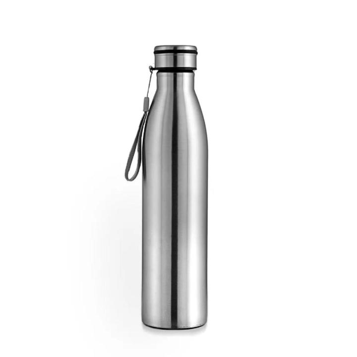 Stainless%20Steel%20Water%20Bottle%20For%20School%20Kids,%20Men%20&%20Women%20700Ml%20-%20Stay%20Hydrated%20Throughout%20The%20Day%20With%20This%20Portable%20And%20Stylish%20Water%20Bottle%20-%20Water%20Bottle%20-%20Image%203
