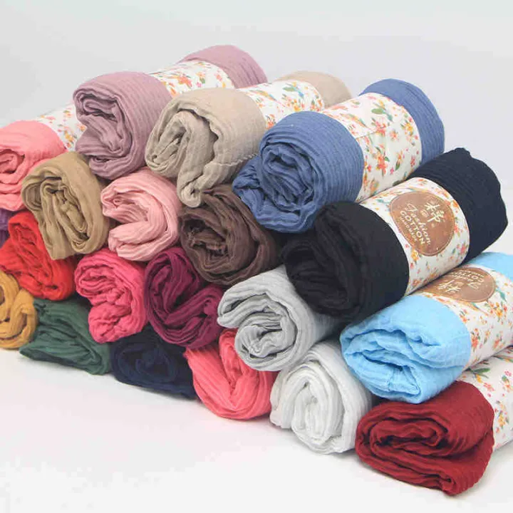 Exclusive%20Stylish%20Crinkle%20Hijab%20For%20Woman%201%20Pcs%20-%20Image%203