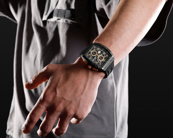 NAVIFORCE%20NF8052%20Luminous%20Hollow%20Dial%20Barrel-shaped%20Sports%20Watch%20-%20Image%207