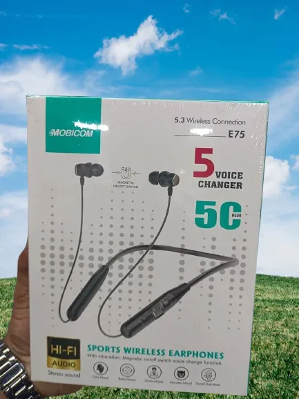 Mobicom%20Voice%20Changer%20Bluetooth%20Neckband%20E75%20-%20Image%202
