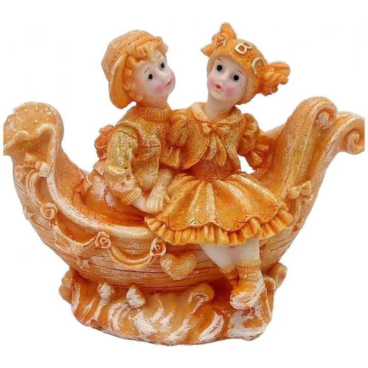 Love%20couple%20Showpiece%20-%20Image%202