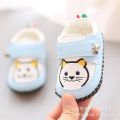 Baby shoes 0-1 years old spring and autumn, soft base baby soft bottom leather shoes casual learning footwear smiley face, cute. 