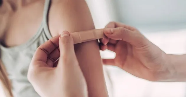 Green%20strip%20One%20time%20Bandage%20100%20pcs%20-%20Image%206