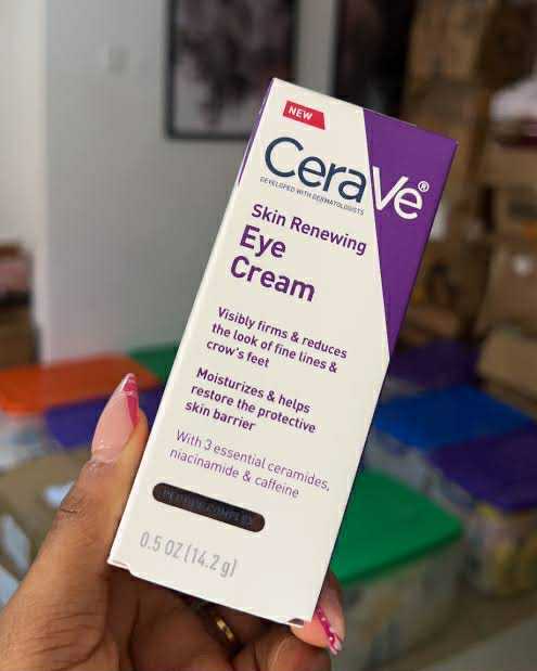 CeraVe%20Skin%20Renewing%20Eye%20Cream%2014.2g%20-%20Image%207