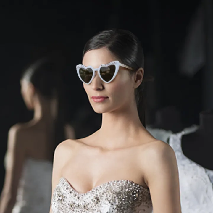 Just%20Married%20Love%20Shape%20Sunglasses%20Practical%20Photo%20Props%20Wedding%20Party%20Gifts%20For%20Women%20Men%20-%20Image%203