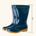 Rain boots for ladies medium high rain boots adult water shoes fashion water boots warm fleece waterproof labor protection shoes rubber shoes.