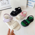 Boys' shoes, sports sandals, new children's soft-soled girls' shoes, and a large children's summer baby shoes. 