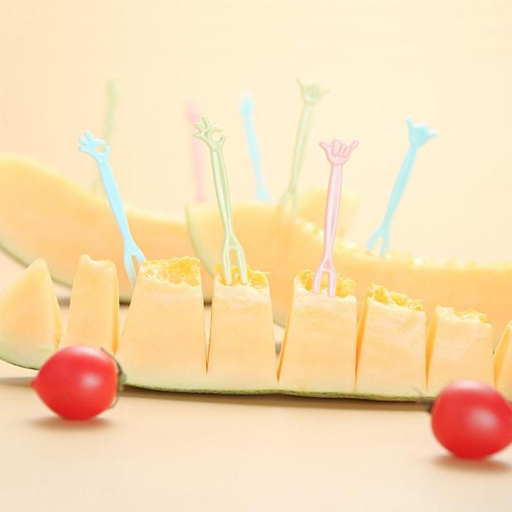 Cute%20Plastic%20Fruit%20Pick%20Kids%20Bento%20Lunch%20Snack%20Cake%20Dessert%20Food%20Toothpick%20Creek%2032%20Pcs%20-%20Image%203