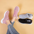 Sneakers Women's 2023 Spring Fly Weaving Fashion Casual Trendy Shoes Breathable Outdoor Running Shoes Low Top Mesh Women's Shoes.