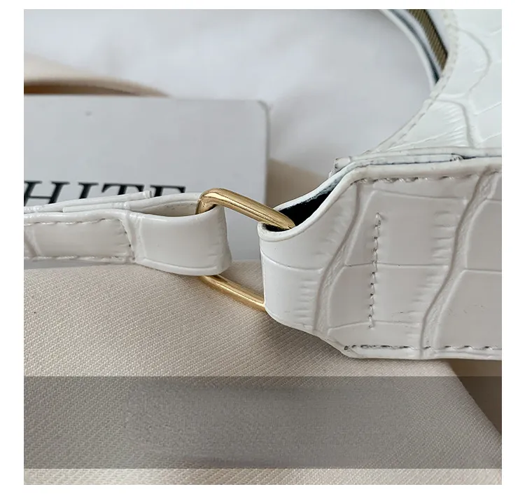 Women's Bag 2022 European and American New Fashion Embossed Hand