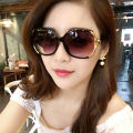 Stylish Flower Design Sunglass for Women.