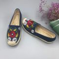 Breathable Canvas Shoes for Women.