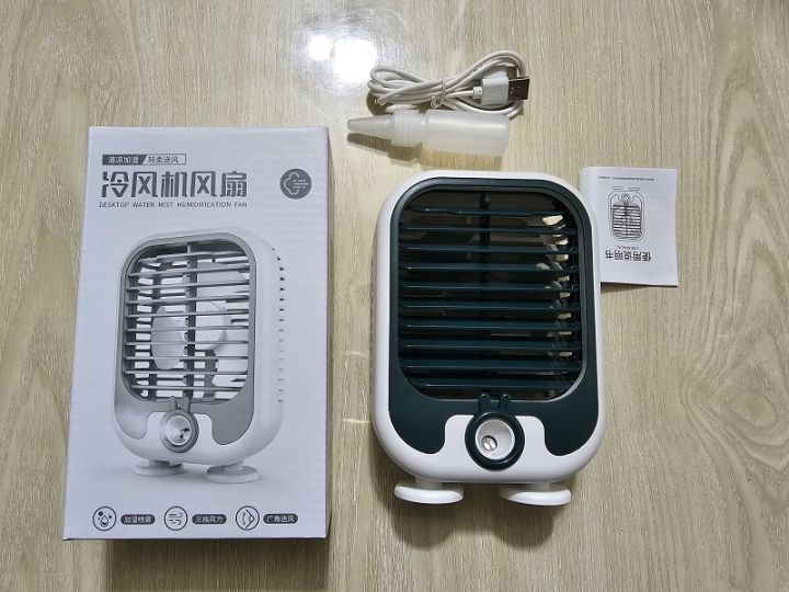 Mini%20Water%20Spary%20Mist%20Cooling%20Fan%20-%20Image%203