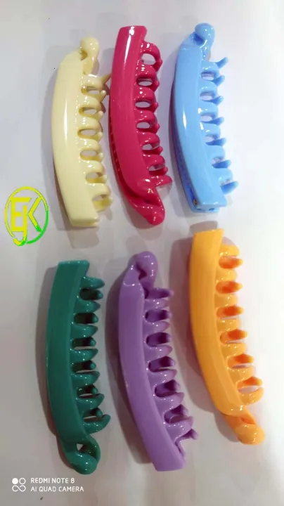 6%20Pcs%20Banana%20Hair%20clips%20For%20women%20-%20Image%203