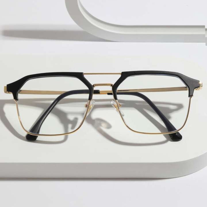 Blue%20Ray%20Cut%20Glass%20for%20Men%20-%20Transparent%20Lens,%20Metal%20Frame,%20Gold%20&%20Silver%20Colors,%20Suitable%20for%20Mobile,%20TV,%20Laptop%20Use%20-%20Image%203