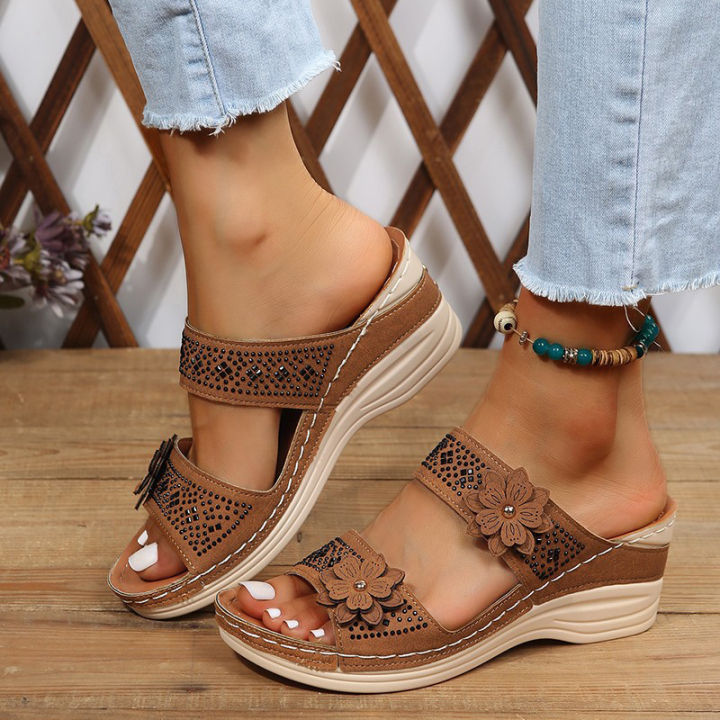 Summer Women Slippers Plus Size Women's Shoes Retro Roman Sandals Women Pu Casual Flower Wedge Sandals Platform Slippers Heel