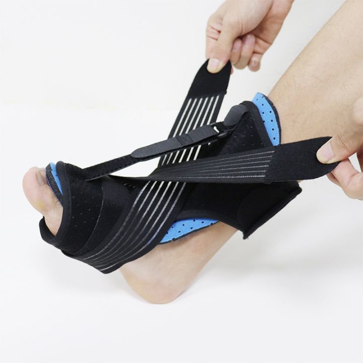 Plantar%20Fasciitis%20Night%20Splint%20for%20Plantar%20Fasciitis%20Adjustable%20Plantar%20Fasciitis%20Splint%20with%20Massage%20Ball%20and%20Bandage%20-%20Image%204