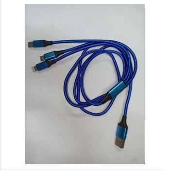 Fast%20Charging%203-in-1%20Metal%20Data%20Cable%20-%20Micro,%20Type-C,%20and%20Apple%20Compatible%20-%20Image%208