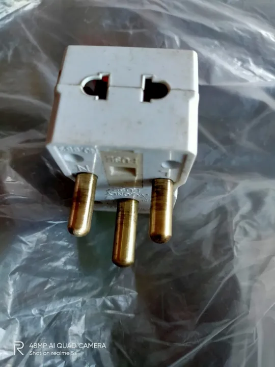 3%20Pin%20Converter%20Socket%20(3%20Pin%20Round)%20-%20Multi%20Plug%20-%20Multi%20Plug%20-%20Image%204