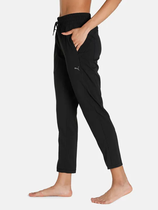 PUMA%20StudioTaperedWovenPant%20Woven%20Pants%20for%20Women%20-%20Image%202