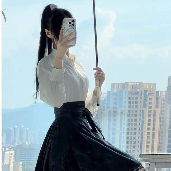 Cao%20Zhou%20Yuyue%20Women's%20Han%20Chinese%20Clothing%E3%80%90Phoenix%20Feather%E3%80%91Bright%20Placket%20Turtle%20Neck%20Wind%20Daily%20Printing%20Horse-Face%20Skirt%20-%20Image%202