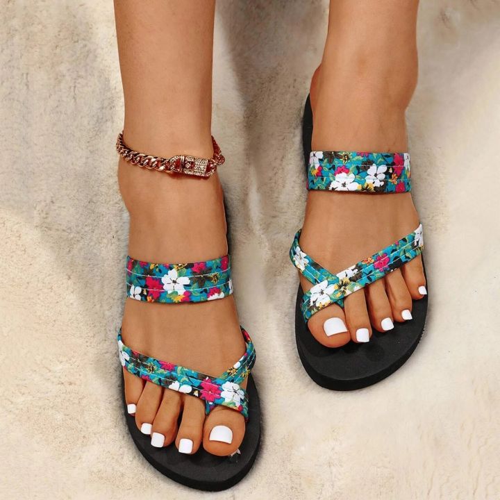 Women%20Floral%20Flip%20Flops%20Beach%20Flip%20Flops%20Fashion%20Slip%20On%20Sandals%20For%20Women%20Wide%20Width%20Transparent%20Sandals%20For%20Women%20Heels%20-%20Image%205