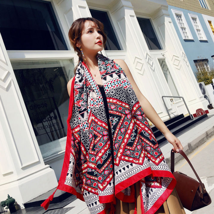 Xiaohongshu%20New%20Ethnic%20Style%20Scarf%20Summer%20Beach%20Travel%20Sunshade%20Silk%20Scarf%20Sunscreen%20Cotton%20and%20Linen%20Printed%20Shawl%20Wholesale%20-%20Image%209