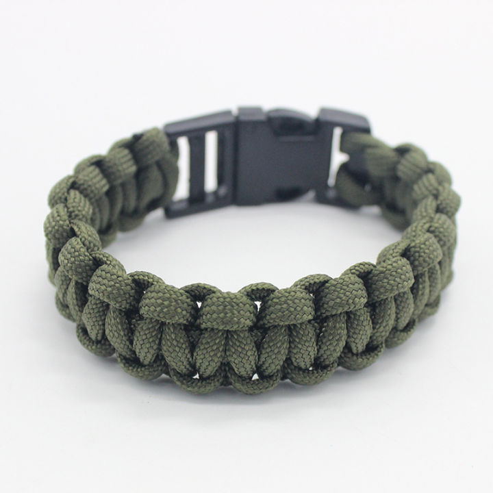Parachute%20Cord%20Survival%20Bracelet%20with%20Emergency%20Hiking%20Paracord%20Bracelet%20Buckle%20Kit%20Rope%20Wristband%20-%20Image%204
